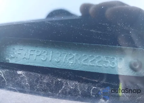 2002 Ford Focus Zx3 z USA, uszkodzony, nr VIN 3FAFP31372R222530